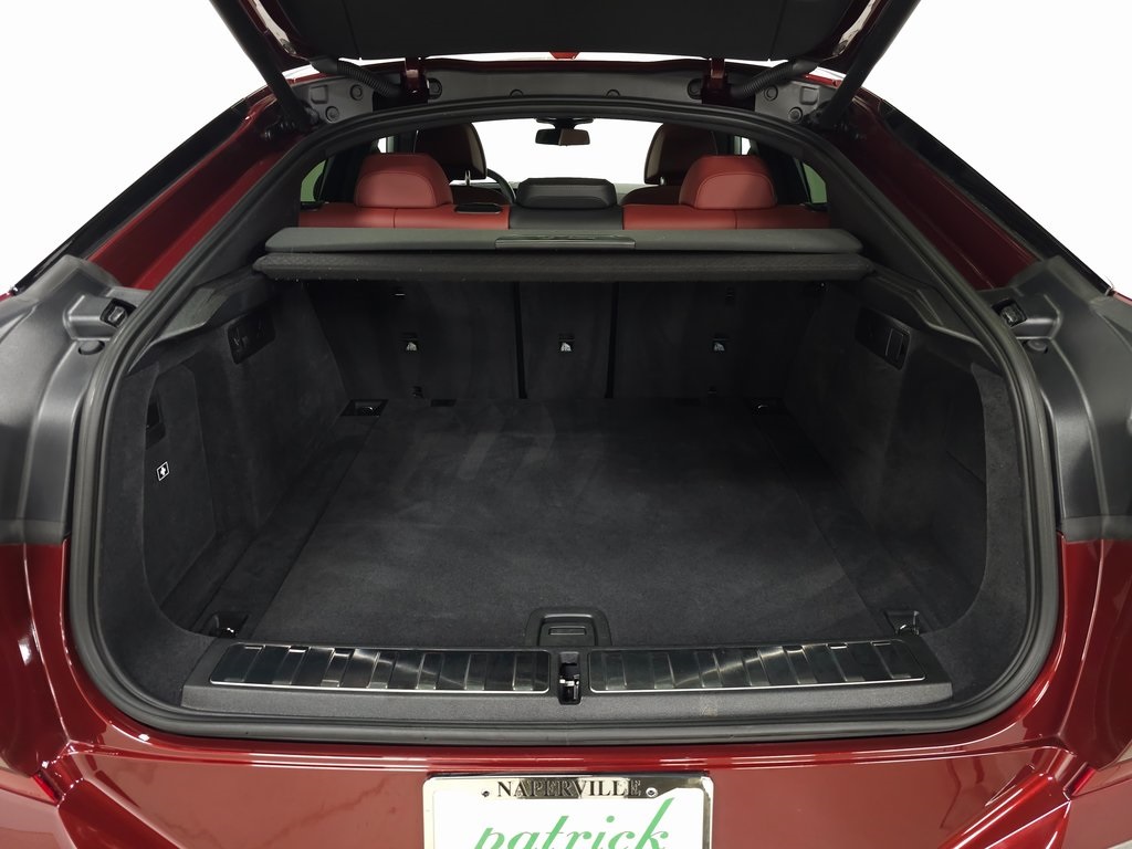 2025 BMW X6 - Image 5