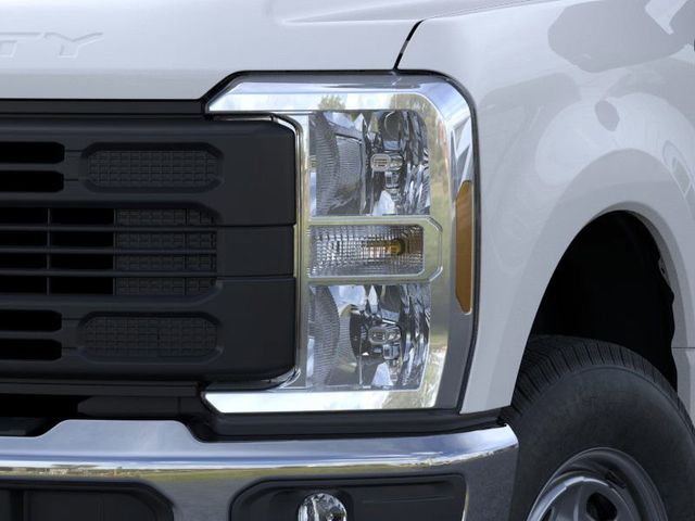 2024 Ford F-250 XL photo 8