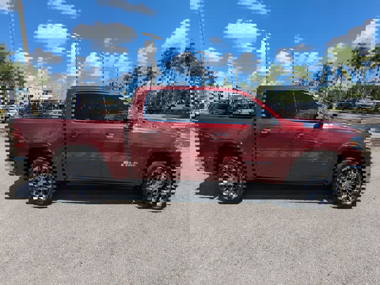 2020 Ram 1500 photo 3