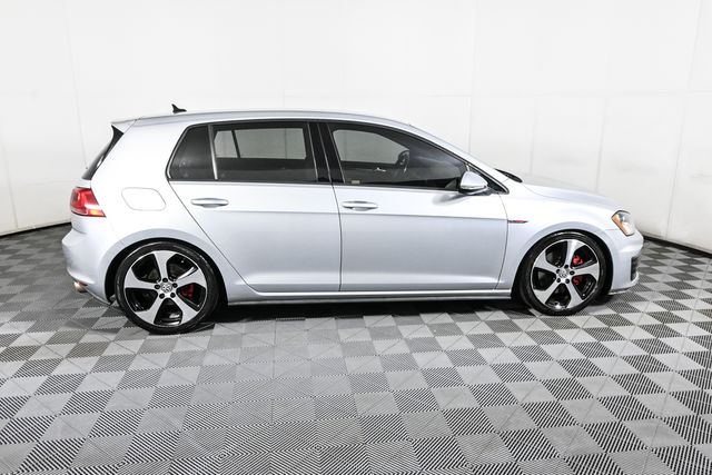 2015 Volkswagen Golf GTI S photo 25
