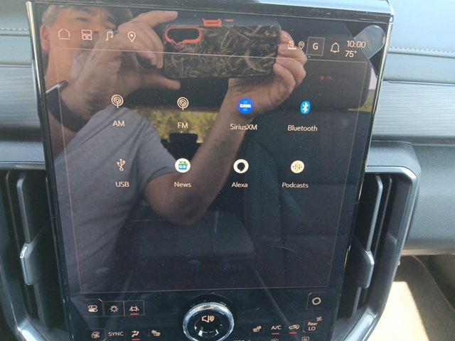 2025 Gmc Acadia AT4 photo 14