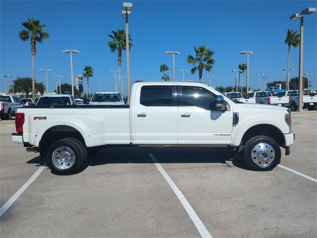 2022 Ford F-450 Platinum photo 3