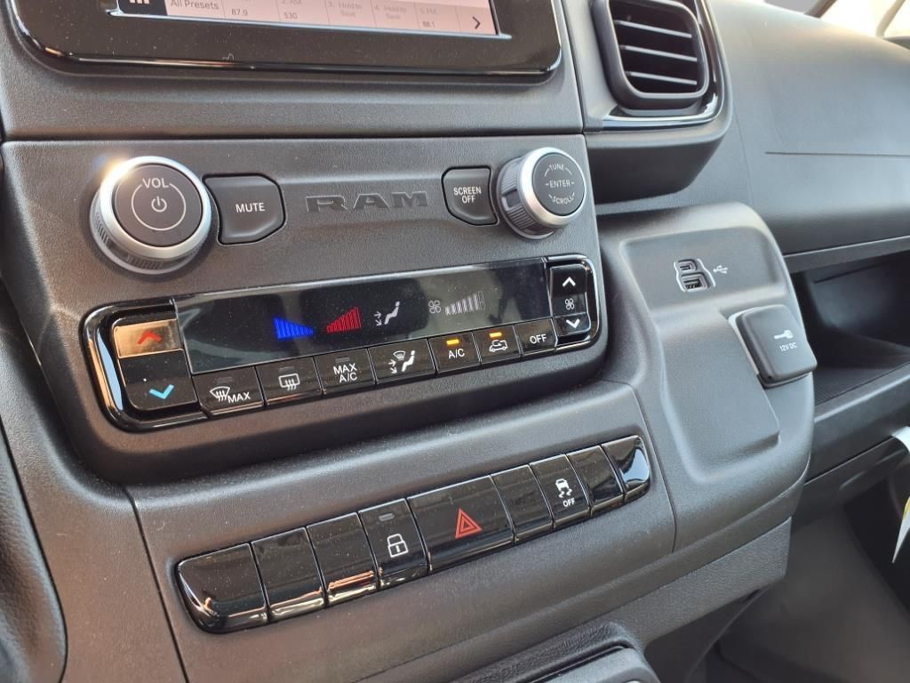 2025 Ram ProMaster 2500 photo 5