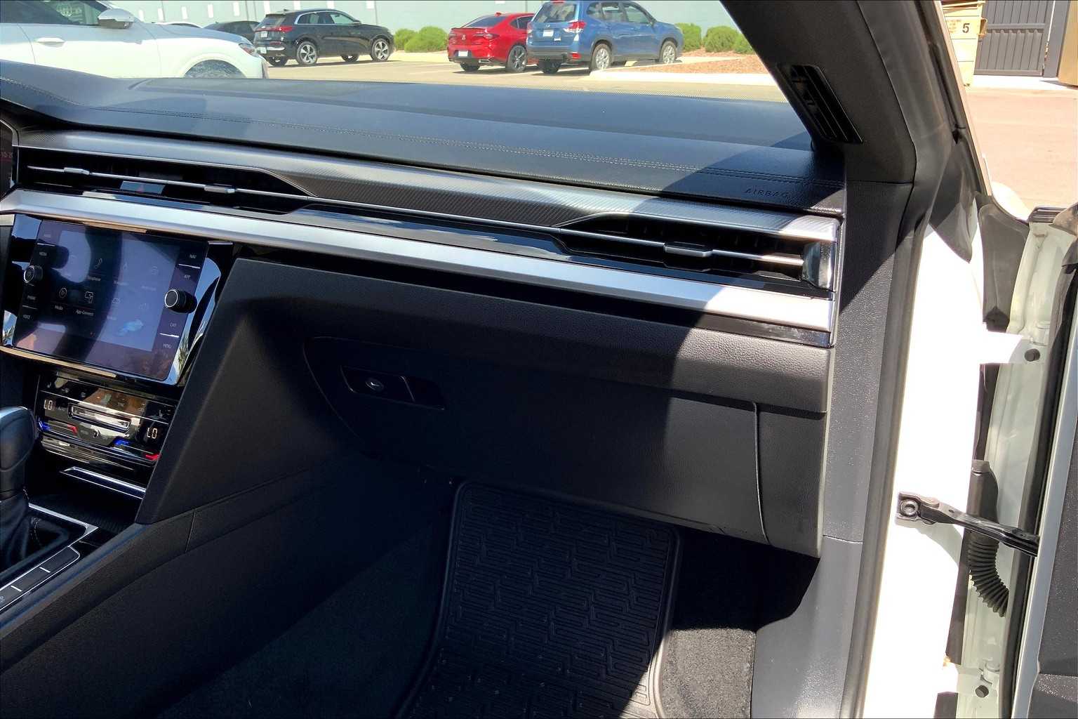2021 Volkswagen Arteon SEL R-Line photo 16