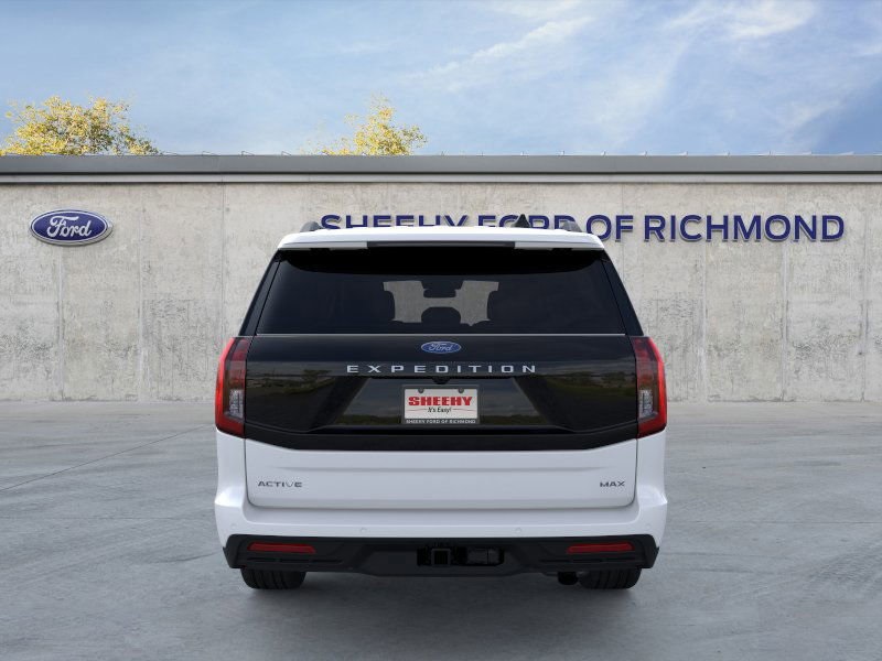 2025 Ford Expedition MAX photo 3