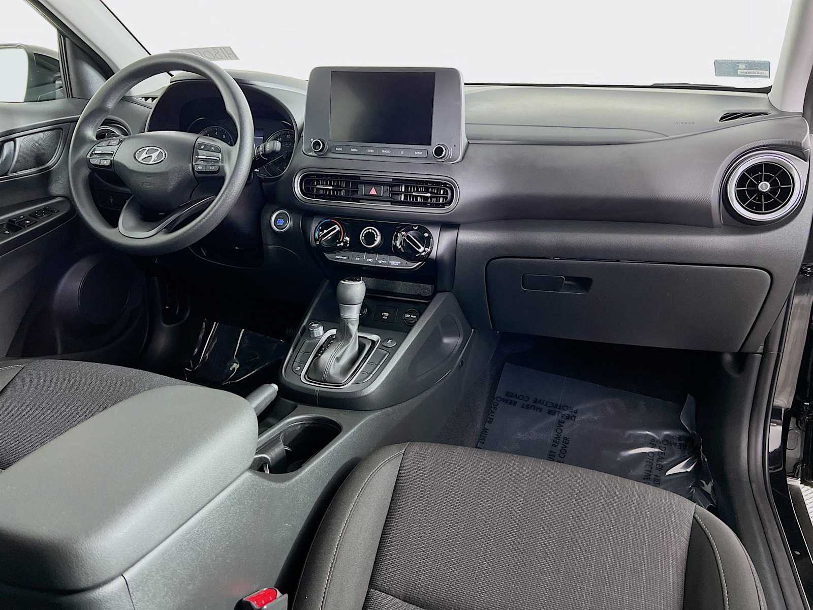 2023 Hyundai Kona SEL photo 9