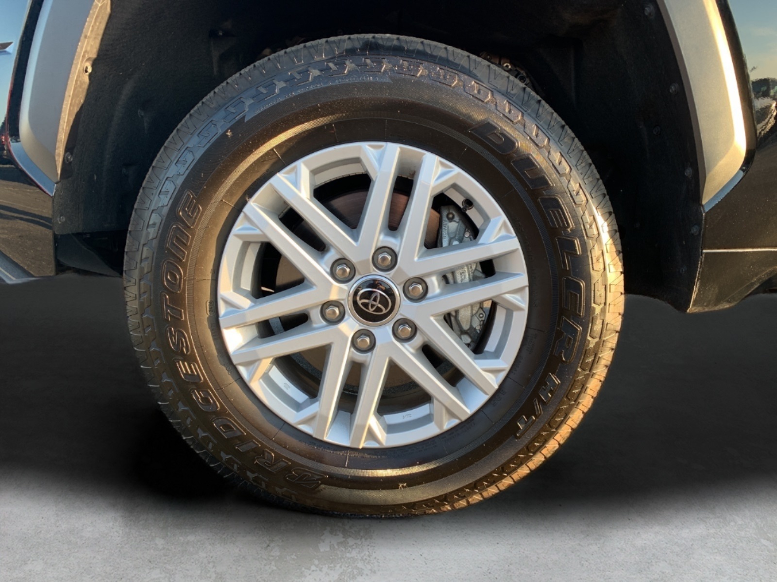 2024 Toyota Tundra SR5 photo 9