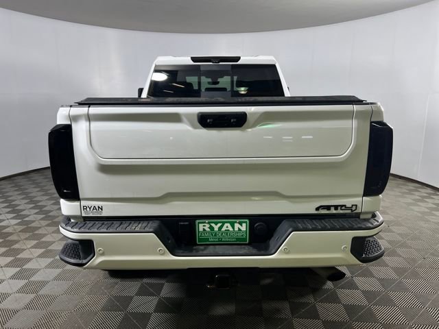 2021 Gmc Sierra 2500 HD AT4 photo 3