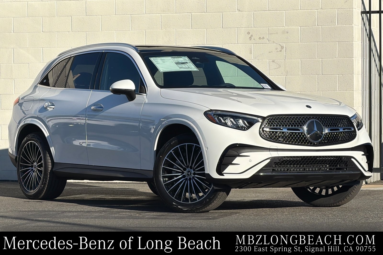 2026 Mercedes-Benz GLC Base's photo
