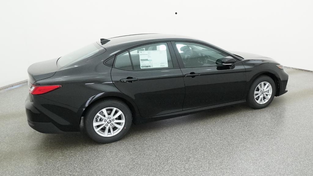 2026 Toyota Camry LE photo 24
