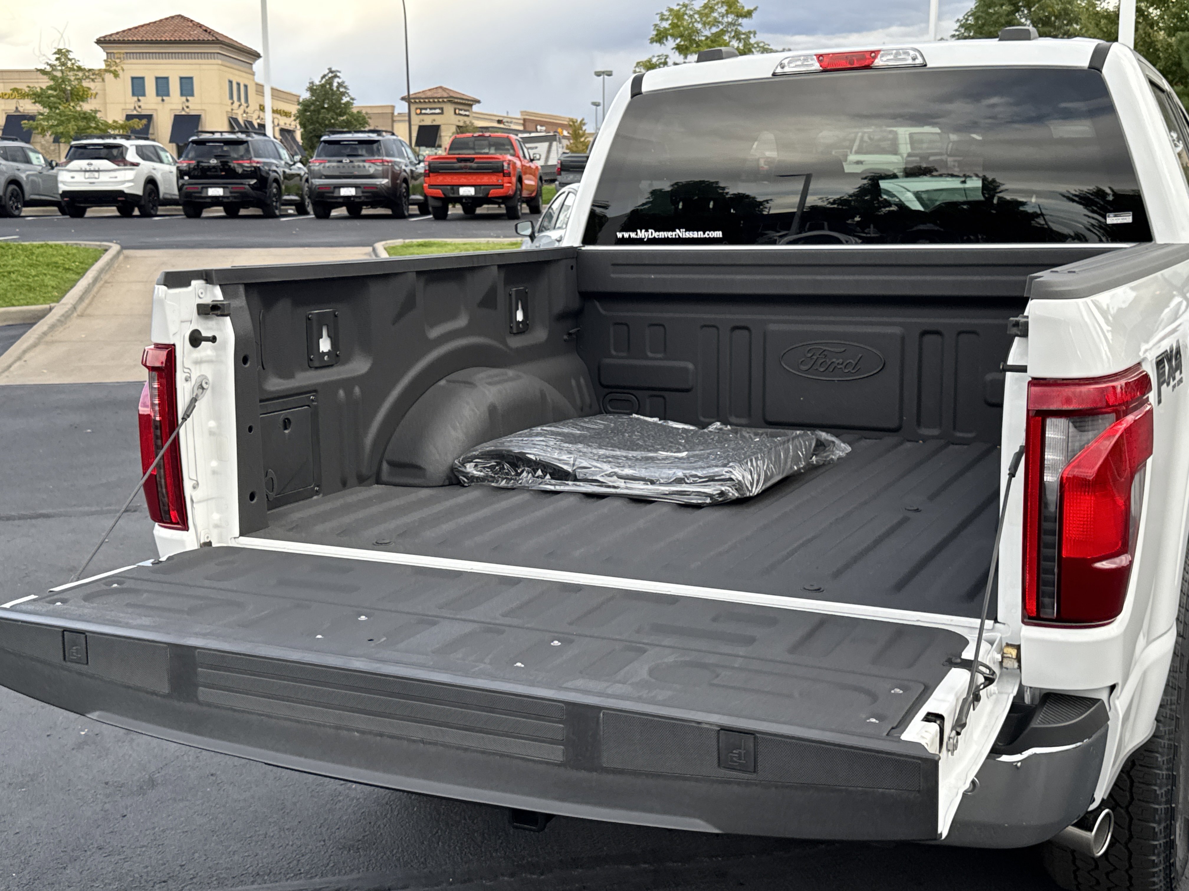 2024 Ford F-150 XLT photo 5