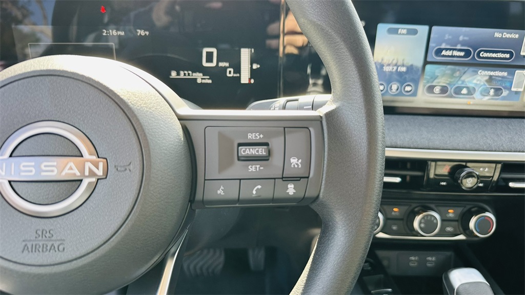 2026 Nissan Kicks SV photo 15