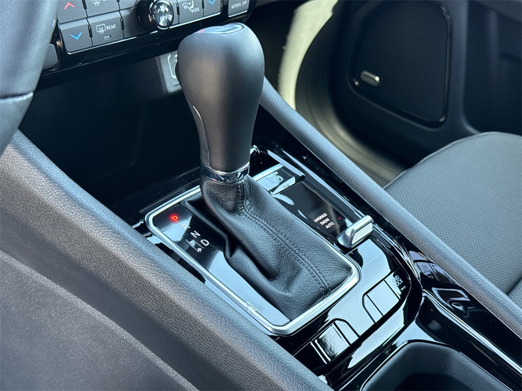 2025 Jeep Compass Limited photo 25