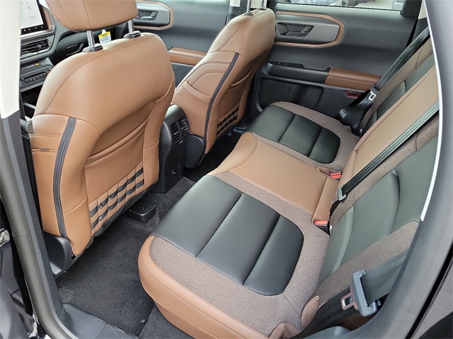2025 Ford Bronco Sport Outer Banks photo 18