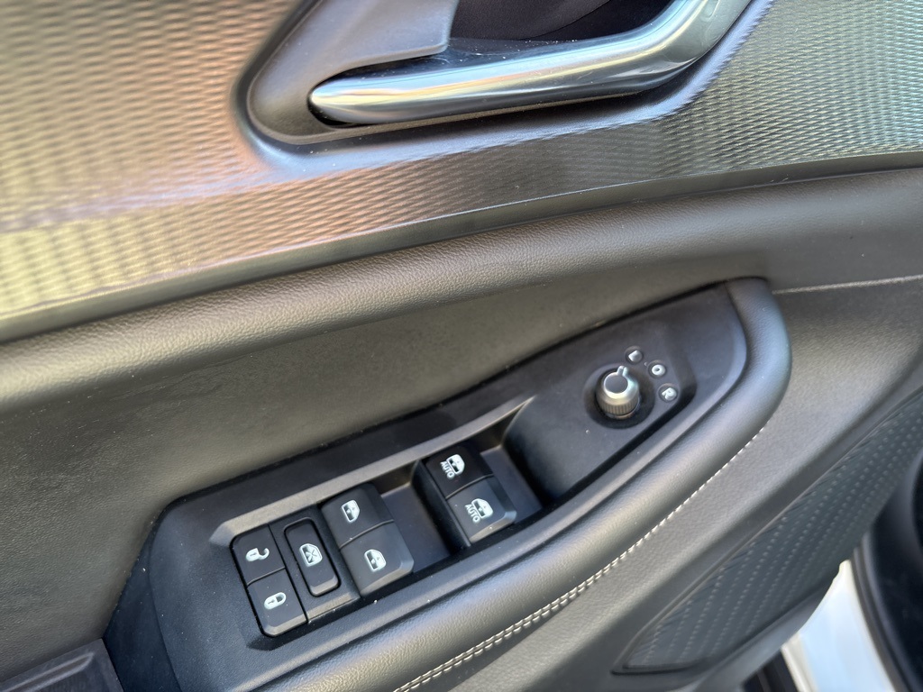 2024 Jeep Grand Cherokee Altitude photo 7