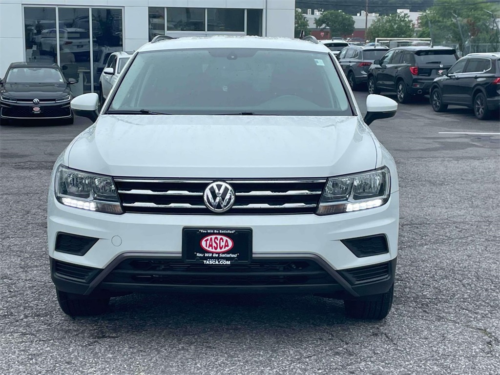 2021 Volkswagen Tiguan SE photo 2