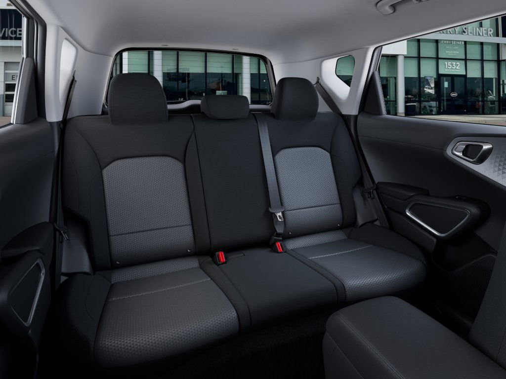 2025 Kia Soul S photo 12