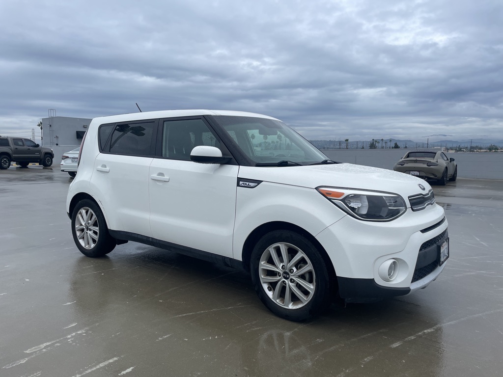 2019 Kia Soul +