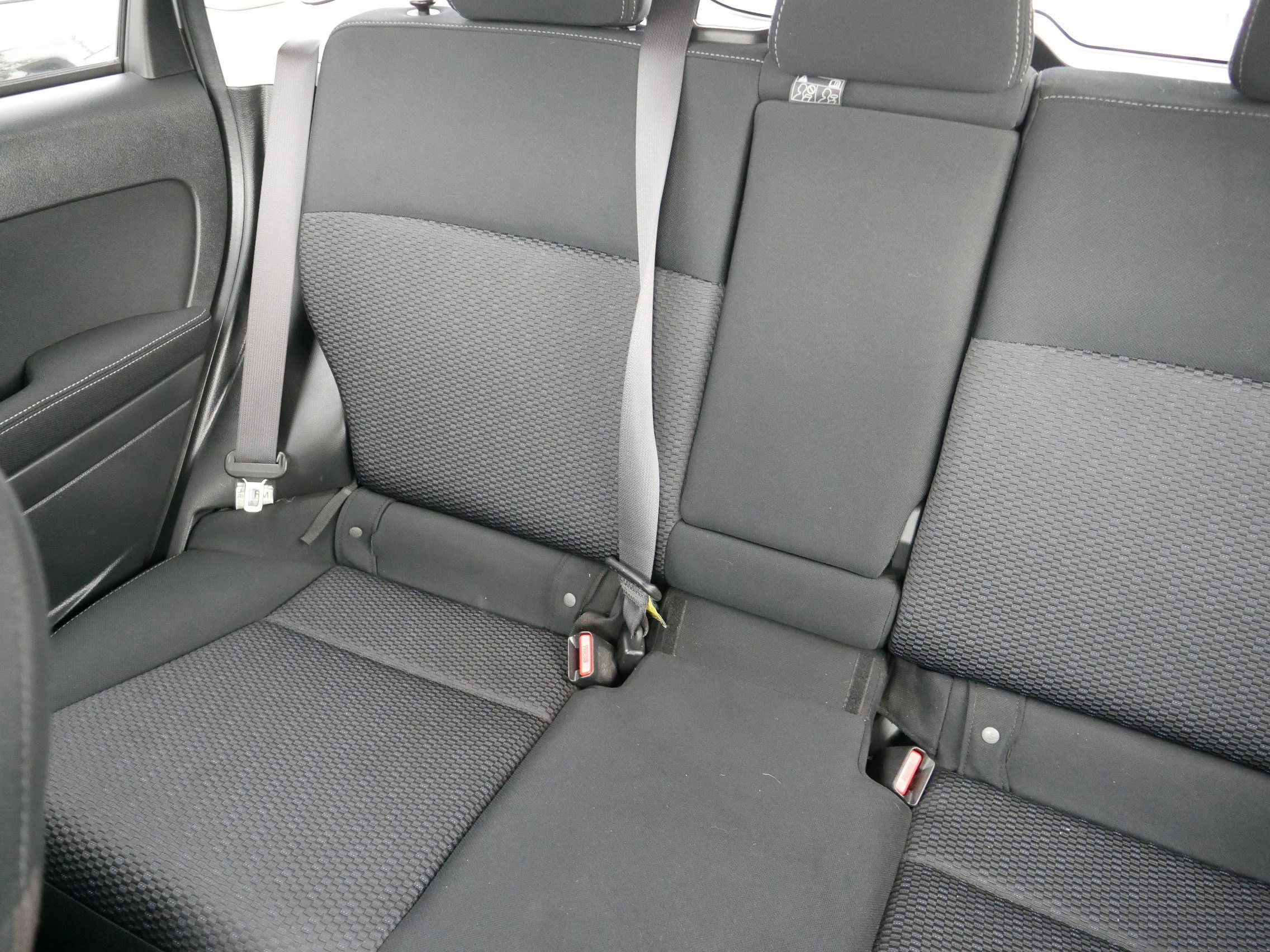 2014 Subaru Forester 2.5i Premium photo 12