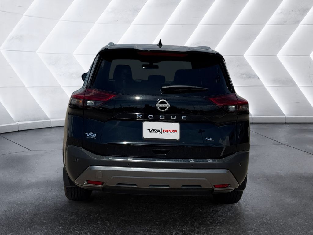 2023 Nissan Rogue SL photo 5