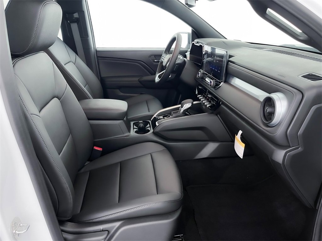 2026 Chevrolet Colorado LT photo 31