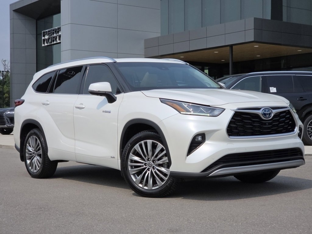 2021 Toyota Highlander Hybrid Platinum photo 2
