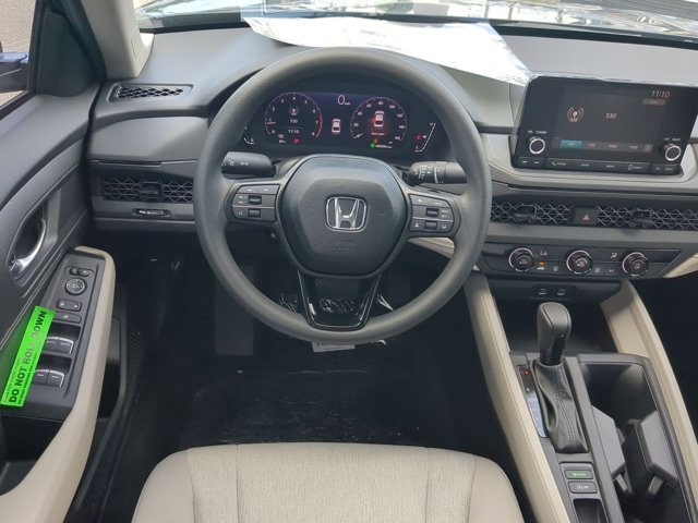 2025 Honda Accord LX photo 12
