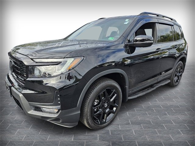 2025 Honda Passport Black Edition photo 3