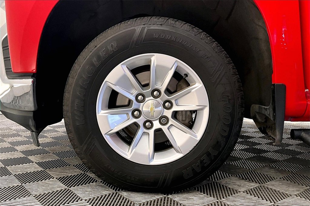 2020 Chevrolet Silverado 1500 LT photo 8