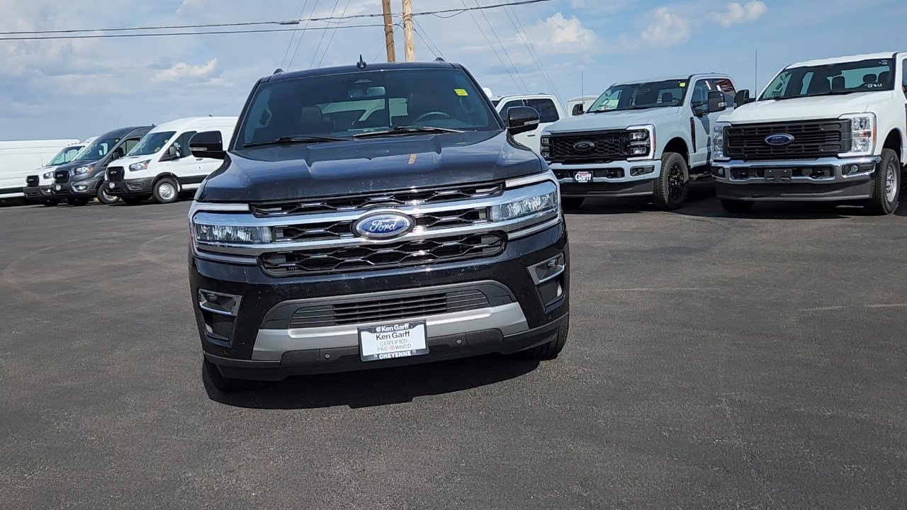 2024 Ford Expedition Limited photo 2