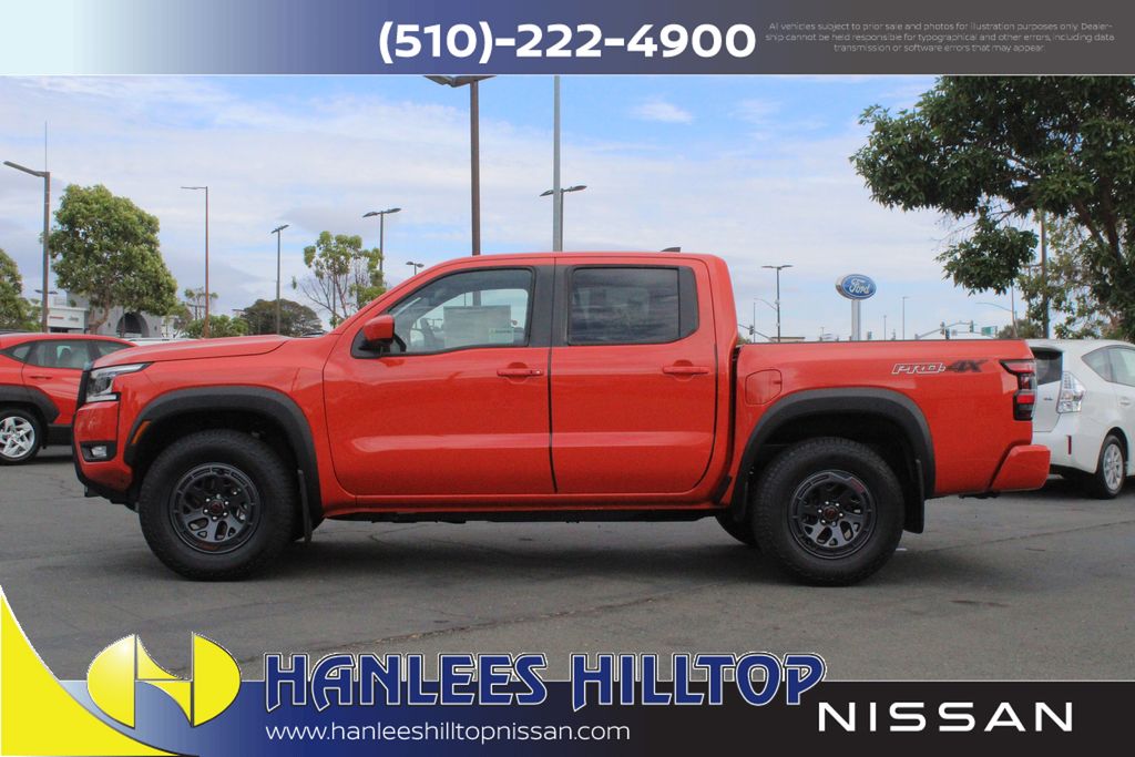 2025 Nissan Frontier Crew Cab PRO-4X photo 2