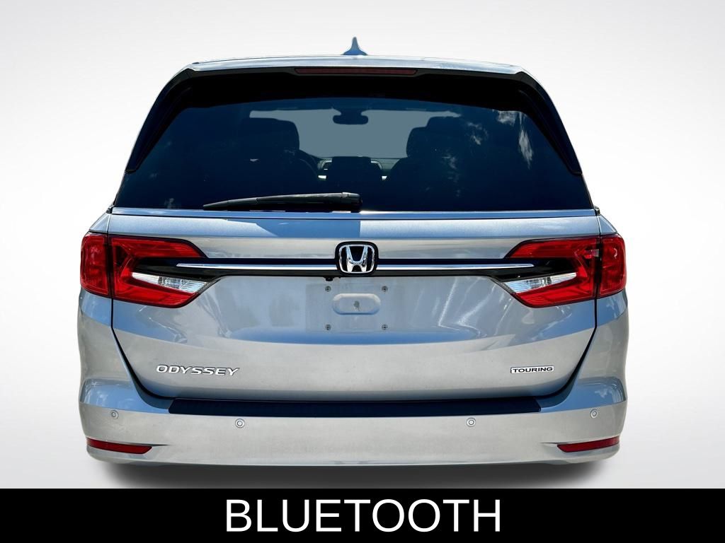2023 Honda Odyssey Touring photo 4