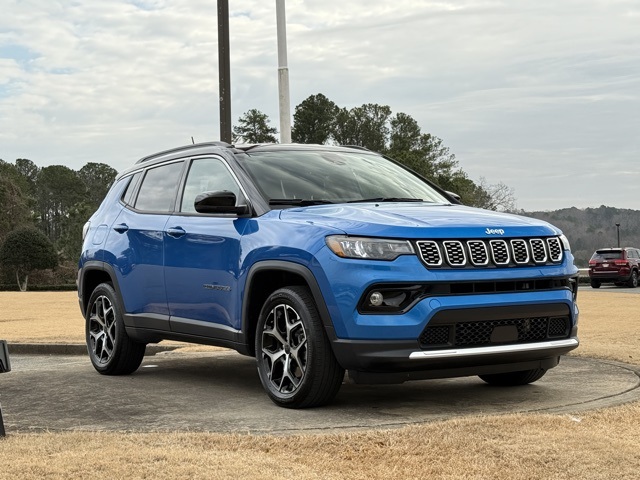2025 Jeep Compass Limited's photo