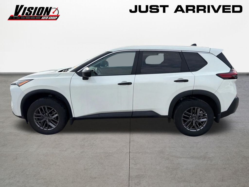 2023 Nissan Rogue S photo 8