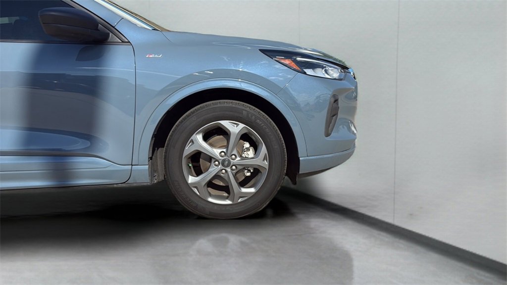 2023 Ford Escape ST-Line photo 48
