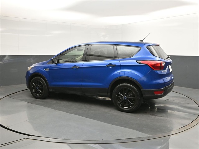 2019 Ford Escape S photo 5