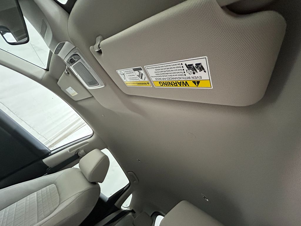 2026 Honda HR-V LX photo 20