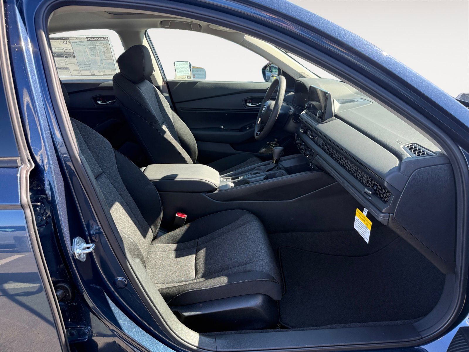 2025 Honda Accord SE photo 19