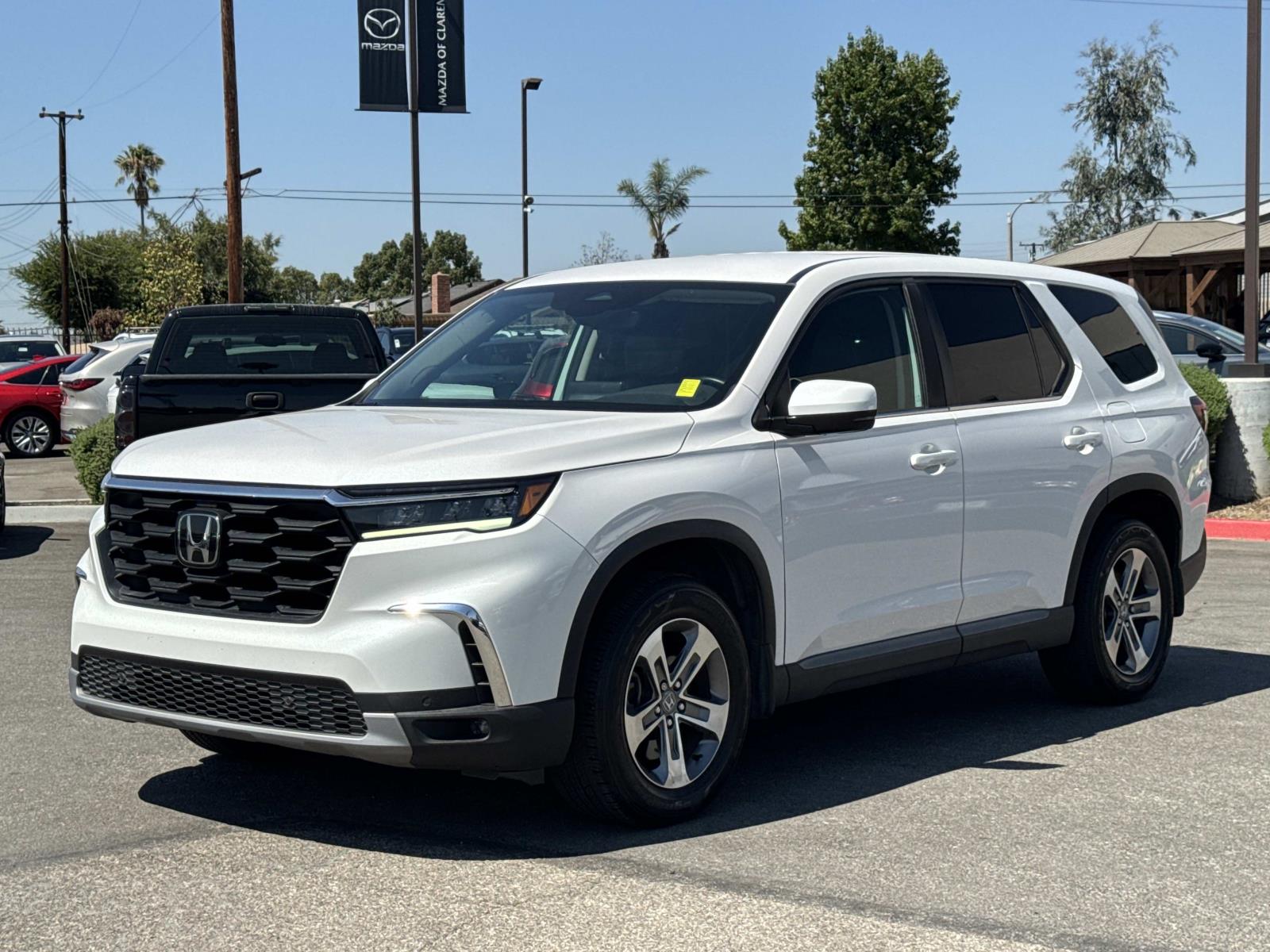 2023 Honda Pilot EX-L photo 2