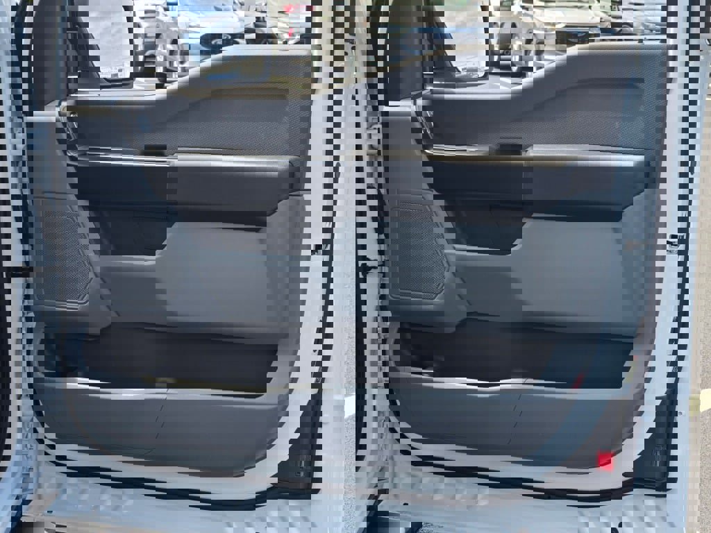 2024 Ford F-150 XL photo 4