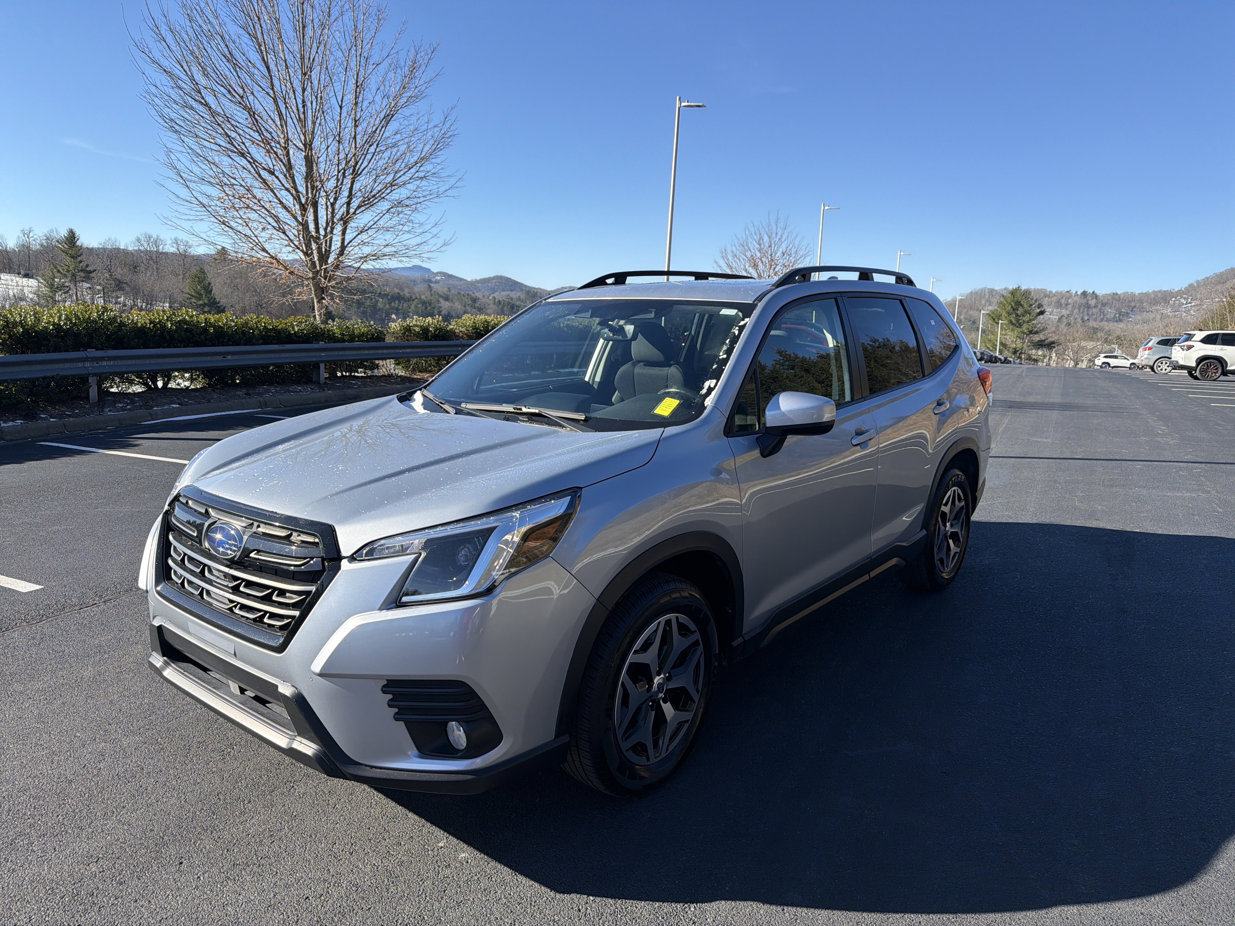 2022 Subaru Forester Premium's photo