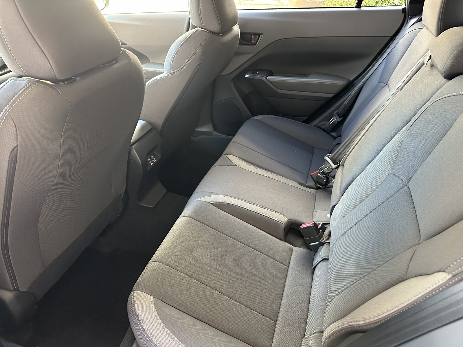 2025 Subaru Crosstrek Premium photo 8