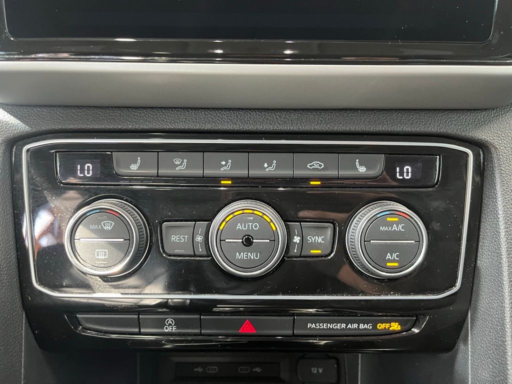 2022 Volkswagen Atlas V6 SE Technology photo 17