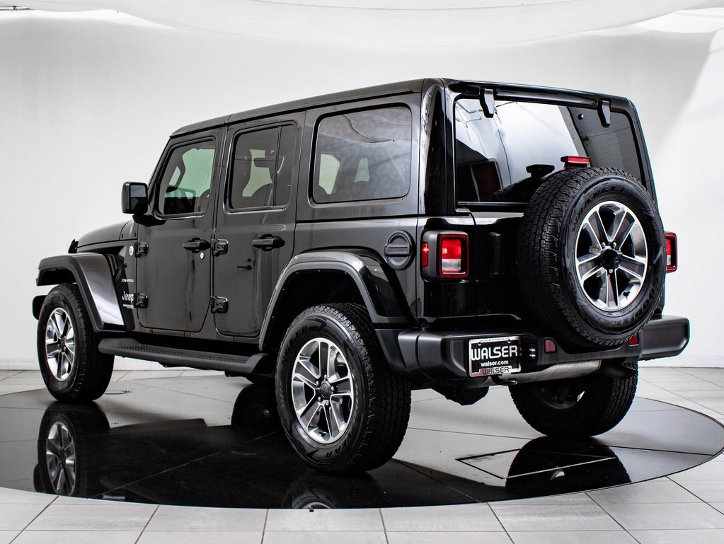 2022 Jeep Wrangler Unlimited Sahara photo 11