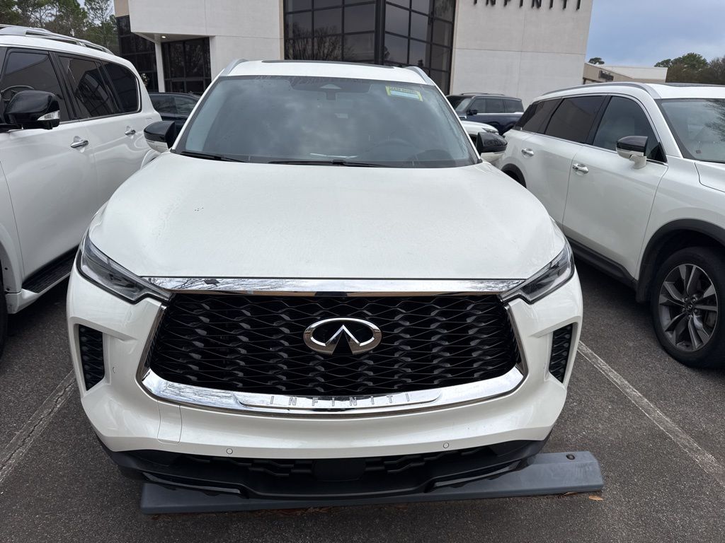 2023 INFINITI QX60 LUXE's photo