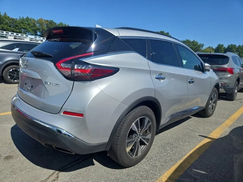 2023 Nissan Murano SV photo 4