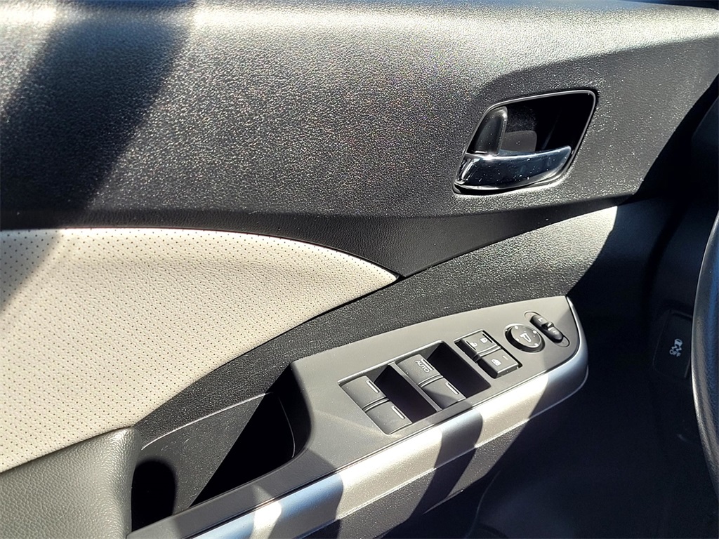 2016 Honda CR-V EX-L photo 27