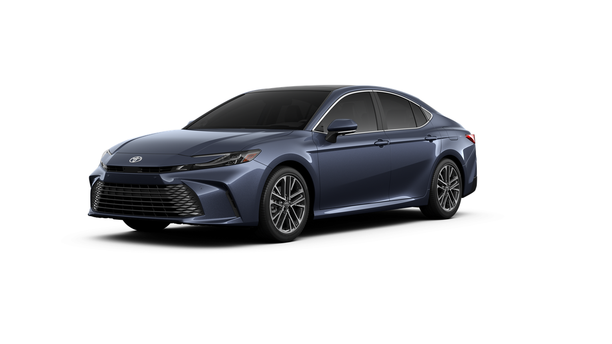 2026 Toyota Camry XLE's photo