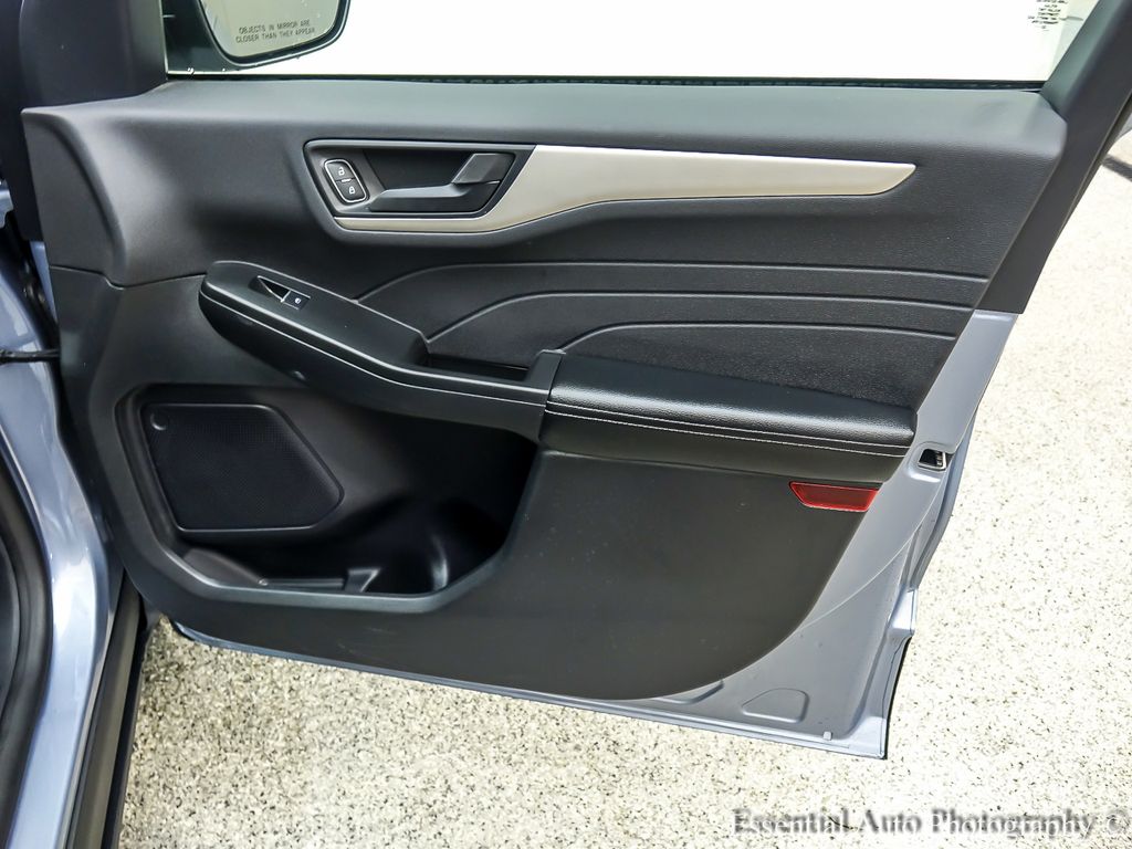 2022 Ford Escape SE photo 20