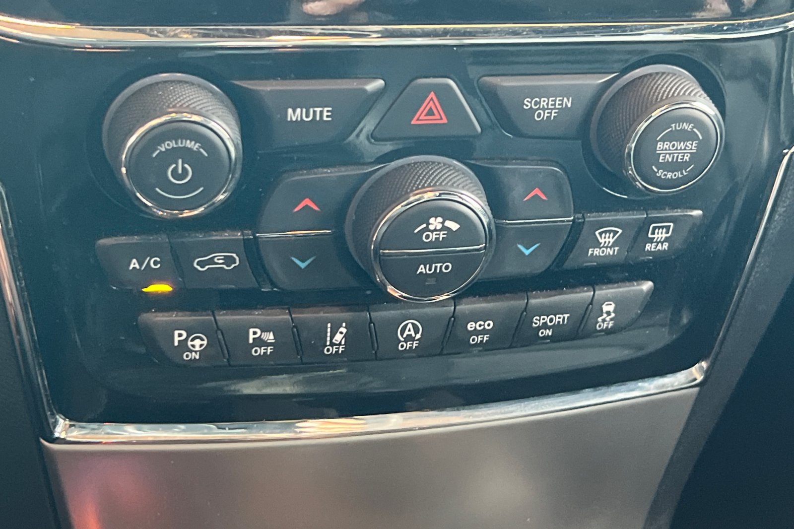 2021 Jeep Grand Cherokee Limited photo 16